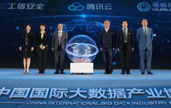 ���������й� ��Ѷľ����������ҵ���ֻ�ת��